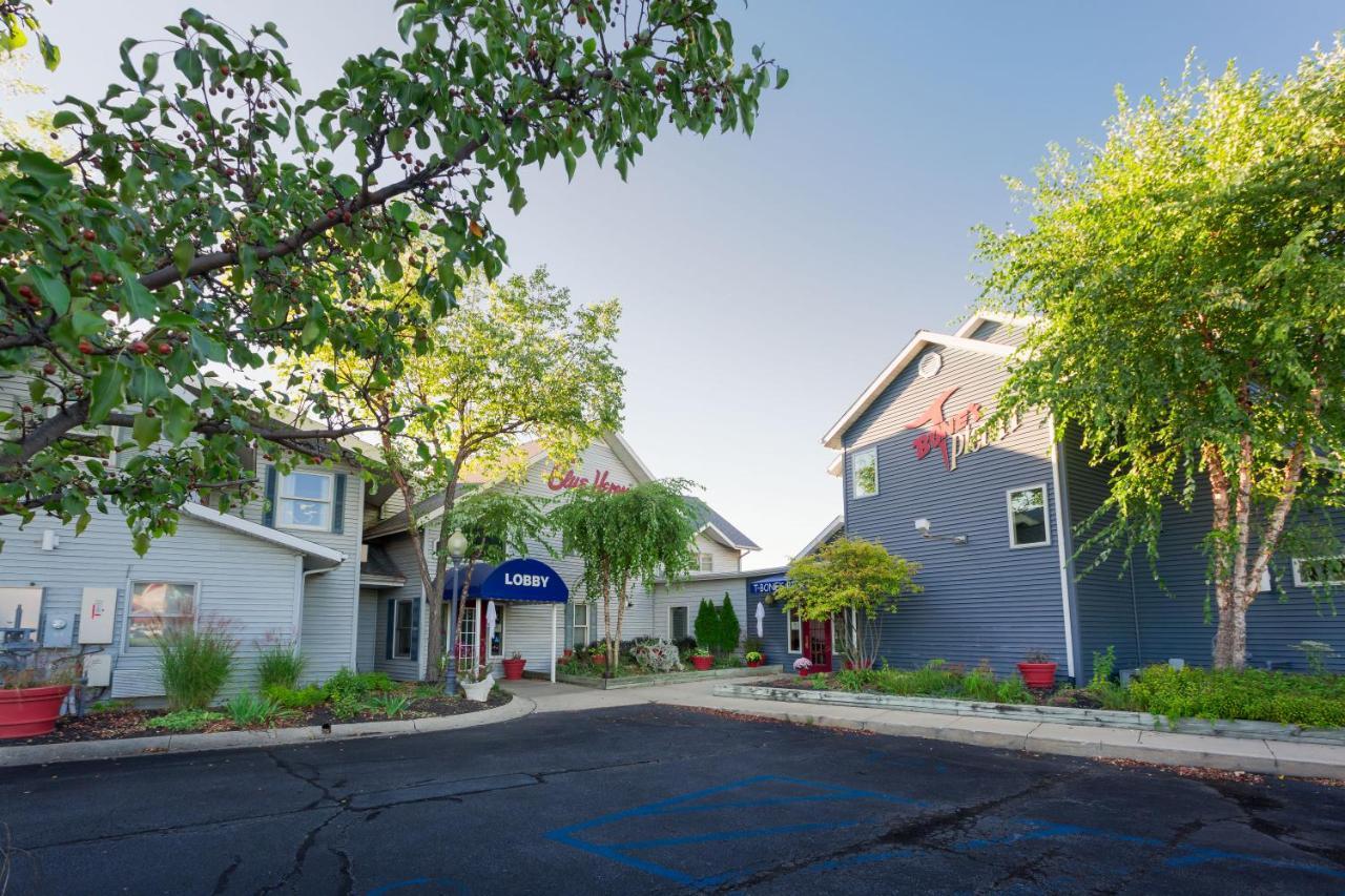 The Blue Heron Inn La Porte Exterior photo